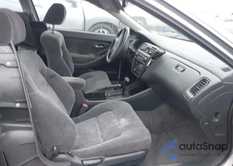 2000 Honda Accord 2.3 Ex из США, поврежденный, VIN 1HGCG3253YA030801